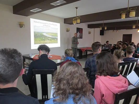  Cavnic, Romania - Presentation and joint discussion about Moldovan ecosystem-based conservation with V. Purcic