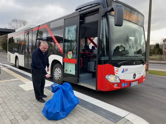 UCKER Warentakt UCKER Warentakt