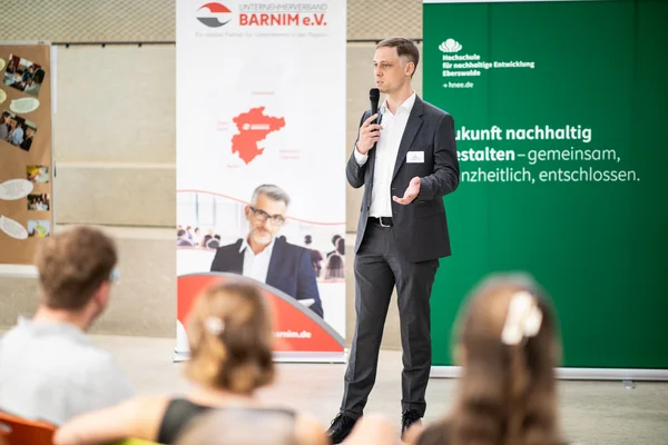 Hochschule trifft Wirtschaft Hochschule trifft Wirtschaft