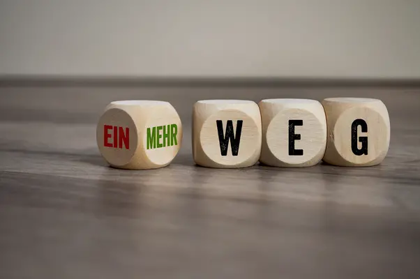Würfel mit Mehrweg und Einweg