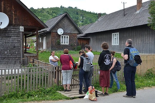  Interview with local residents