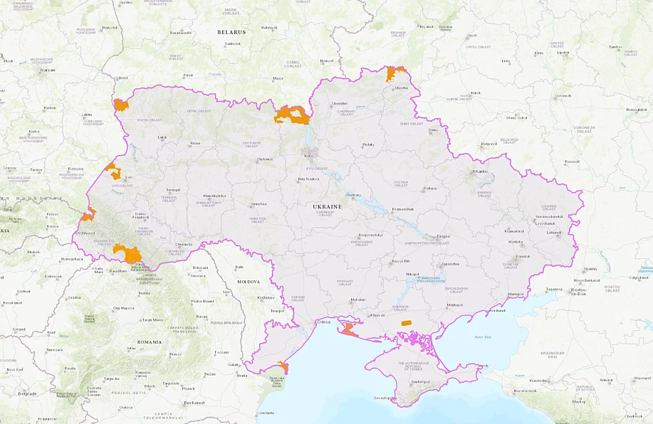 Overview map of Ukraine and its biosphere reserves (orange areas)