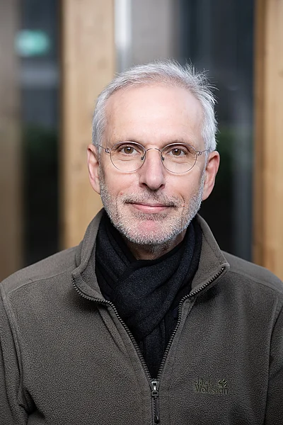 Prof. Dr. Winfried Riek