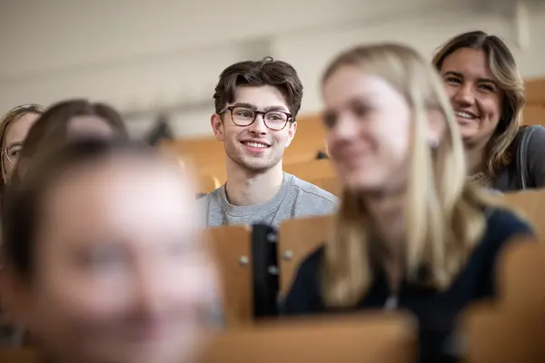 Studierende im Hörsaal HNEE | Florian Reischauer