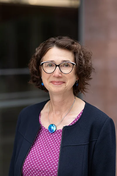 Karen Helwig Portraitfoto von Karen Helwig