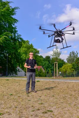 Dronenflug Dronenflug