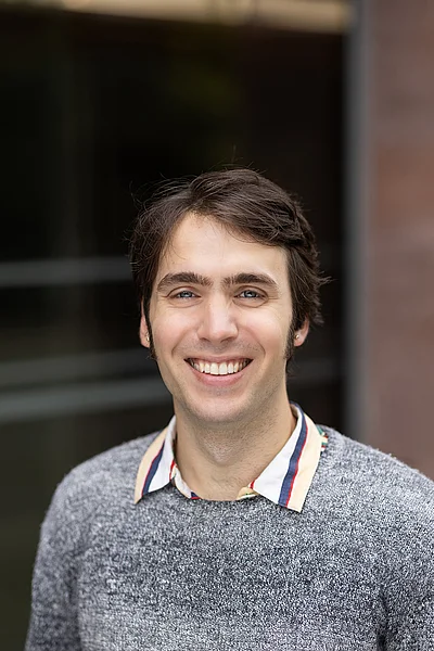 Portraitfoto von Avery Michelini